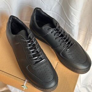 Hender Scheme manual industrial product No 22 Black Leather Low-Top Sneakers
